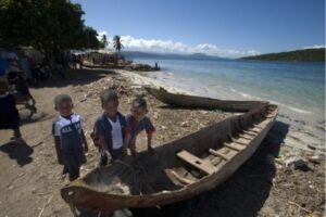 BOYS ROWBOAT